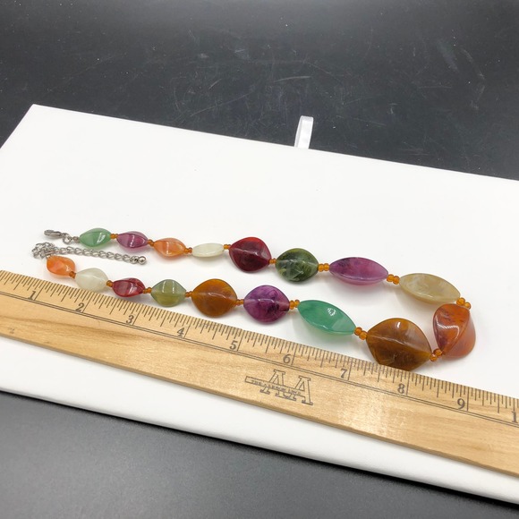 Vtg Multicolor Faux Agate Acrylic Necklace Lightweight Facet Swirl Lentil Beads - Picture 5 of 5